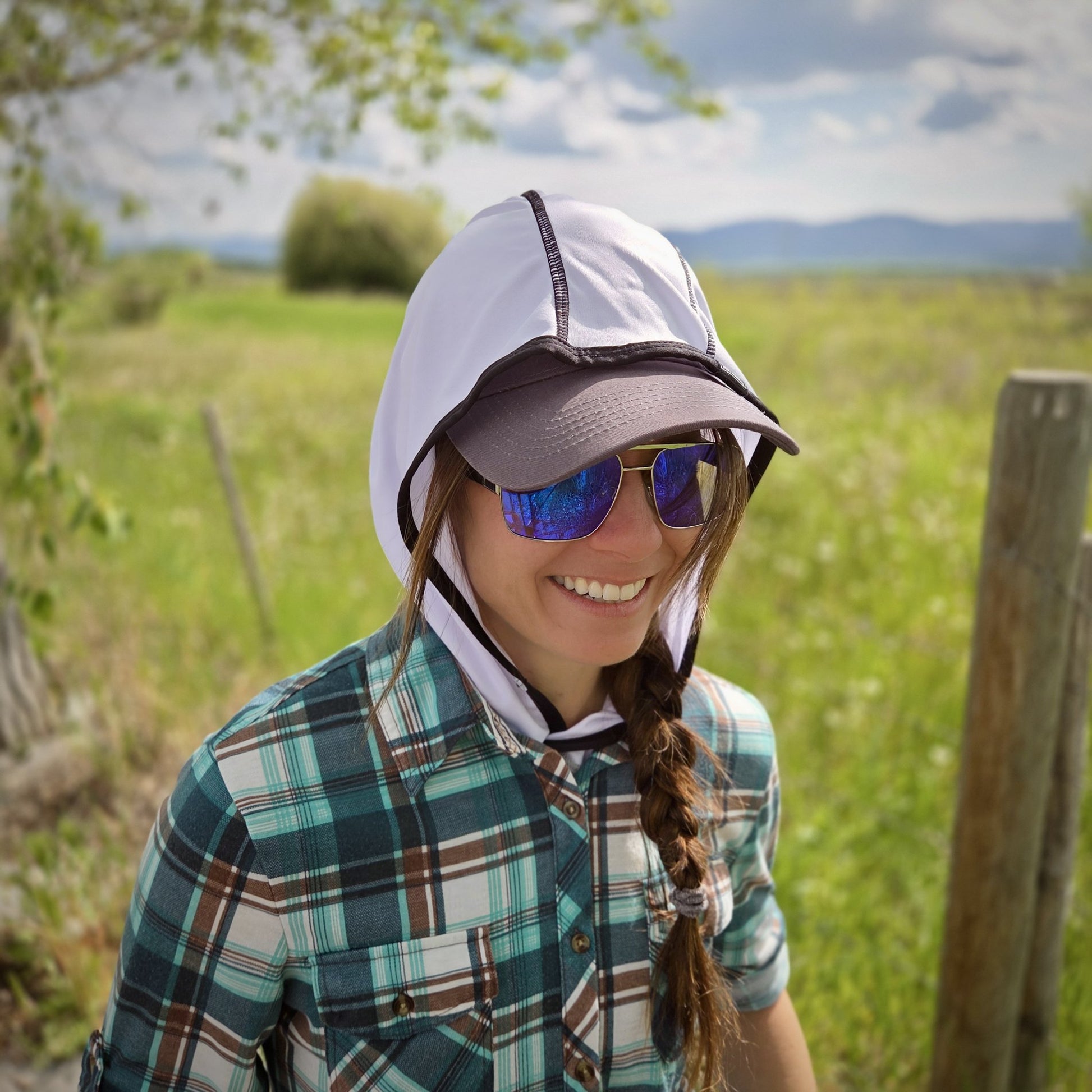White with Black Trip sun hoody, Kinich Sun Hoods