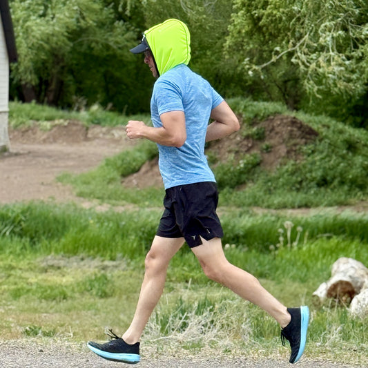 sun hood in safety yellow for safe running